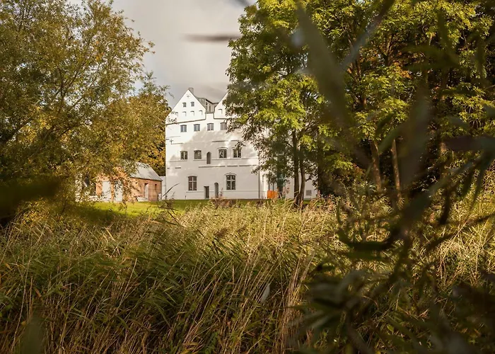 Relaxation In Historic Manor On Ruegen Prázdninový dům *